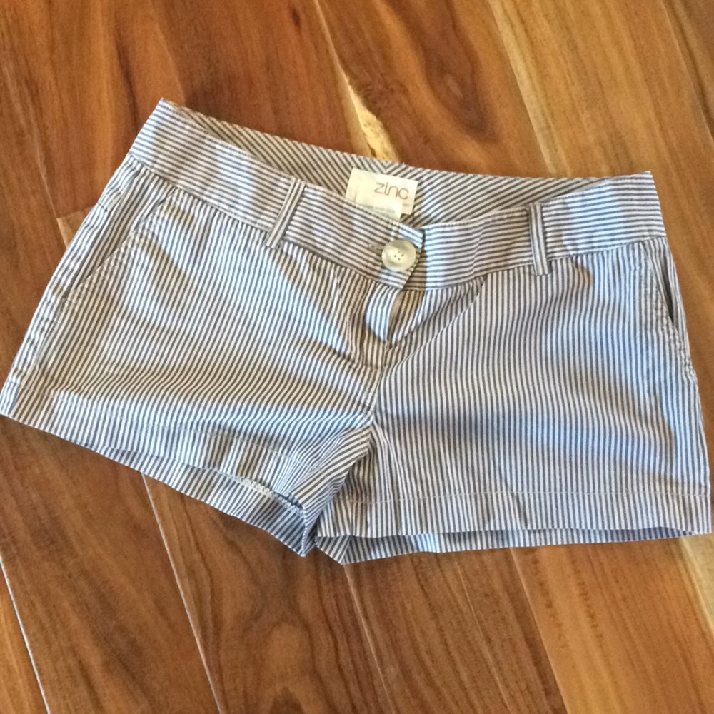 Zinc striped shorts